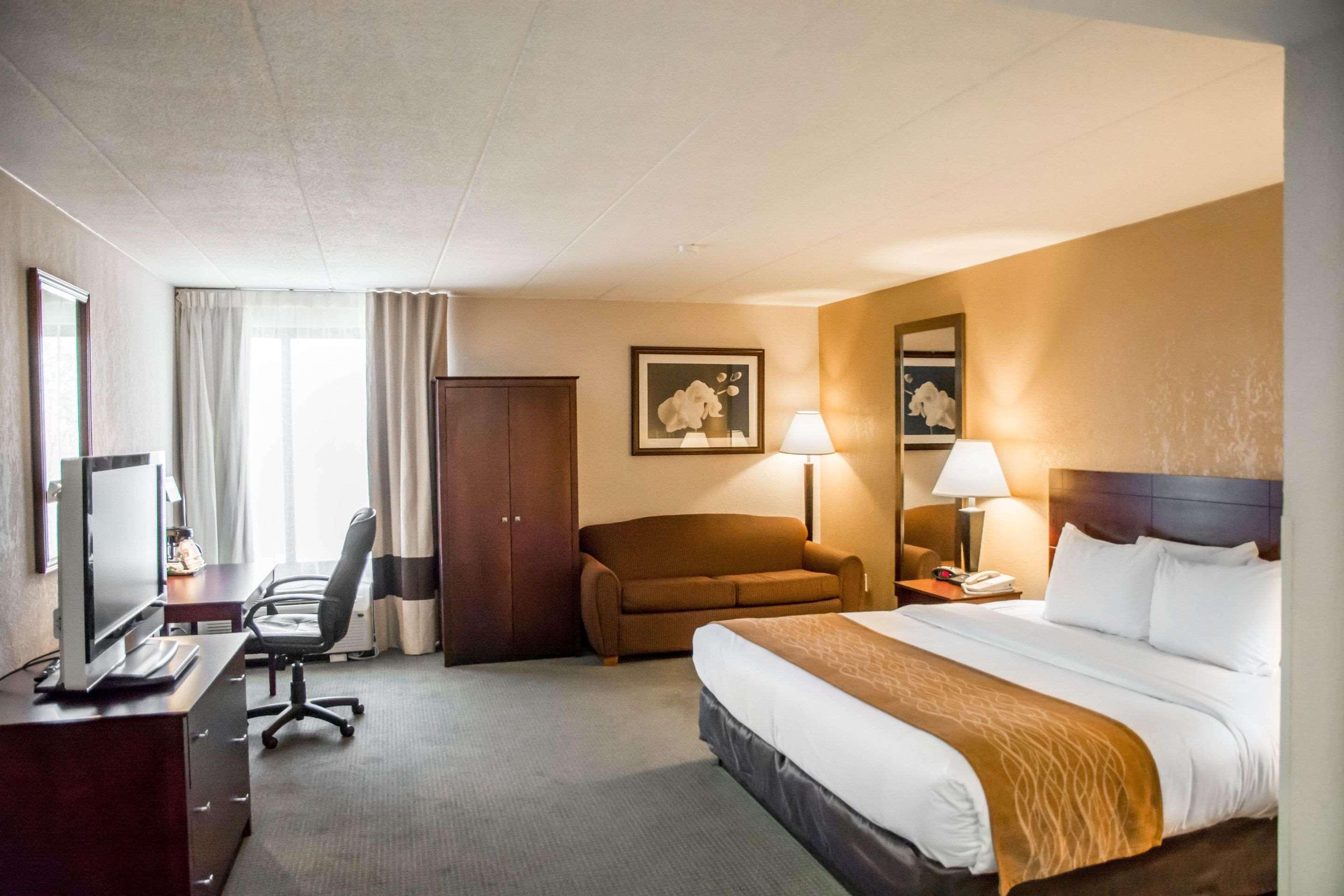Comfort Inn Northeast Мейсън Екстериор снимка
