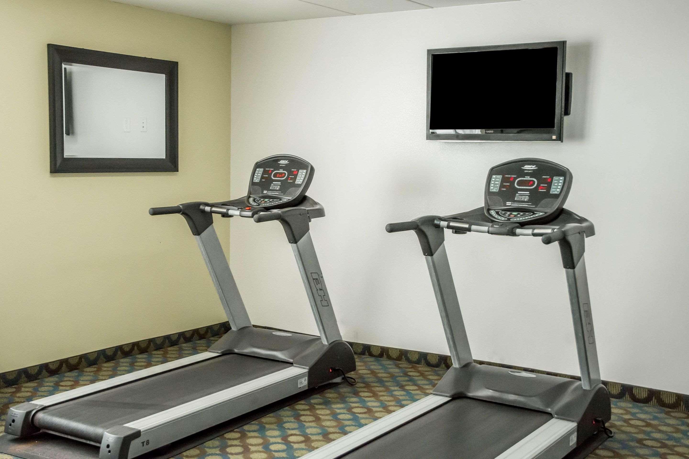 Comfort Inn Northeast Мейсън Екстериор снимка