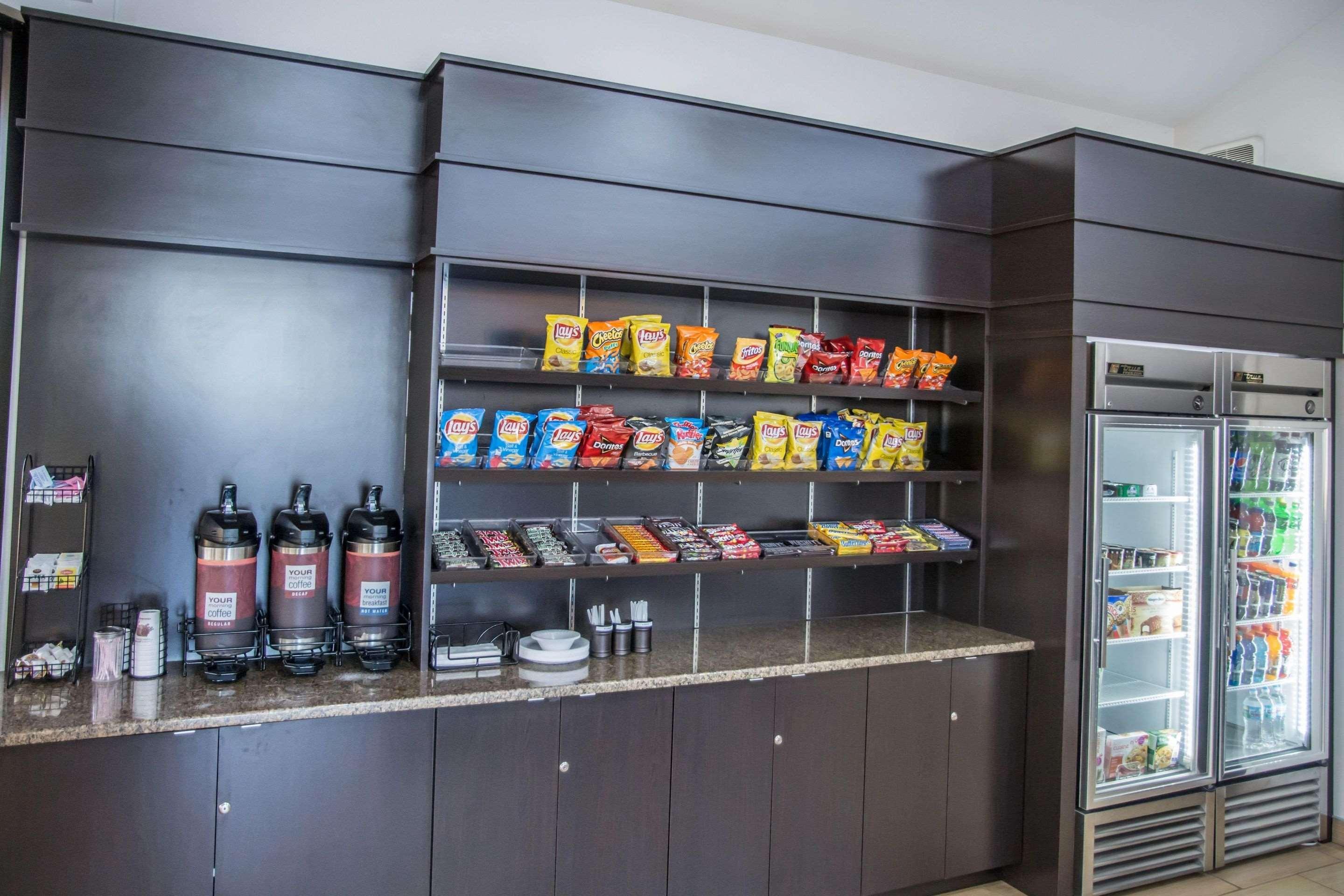 Comfort Inn Northeast Мейсън Екстериор снимка